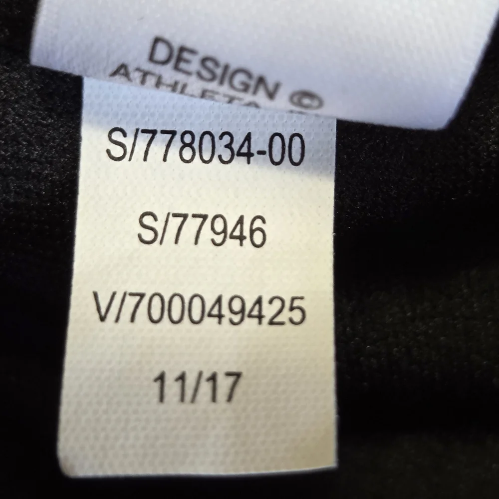 Athleta Polynesia Easy Short - Picture 8 of 10